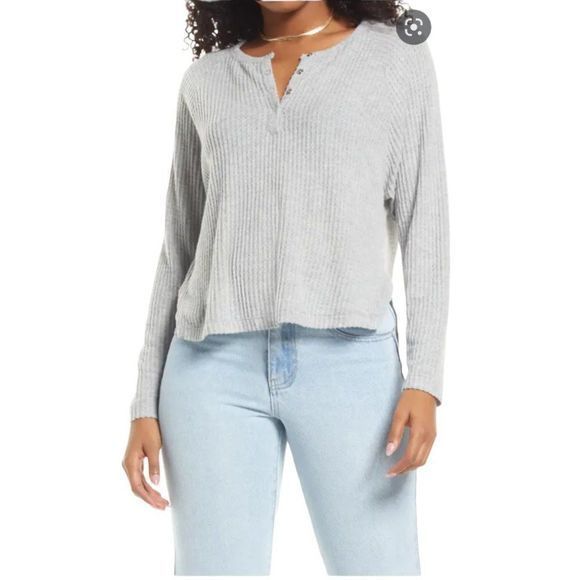 NWOT BP Oversize Snap Front Henley Top in Grey Heather (M) - Picture 11 of 11